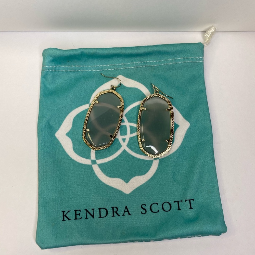 Kendra Scott Danielle Earrings in Slate Cats Eye
